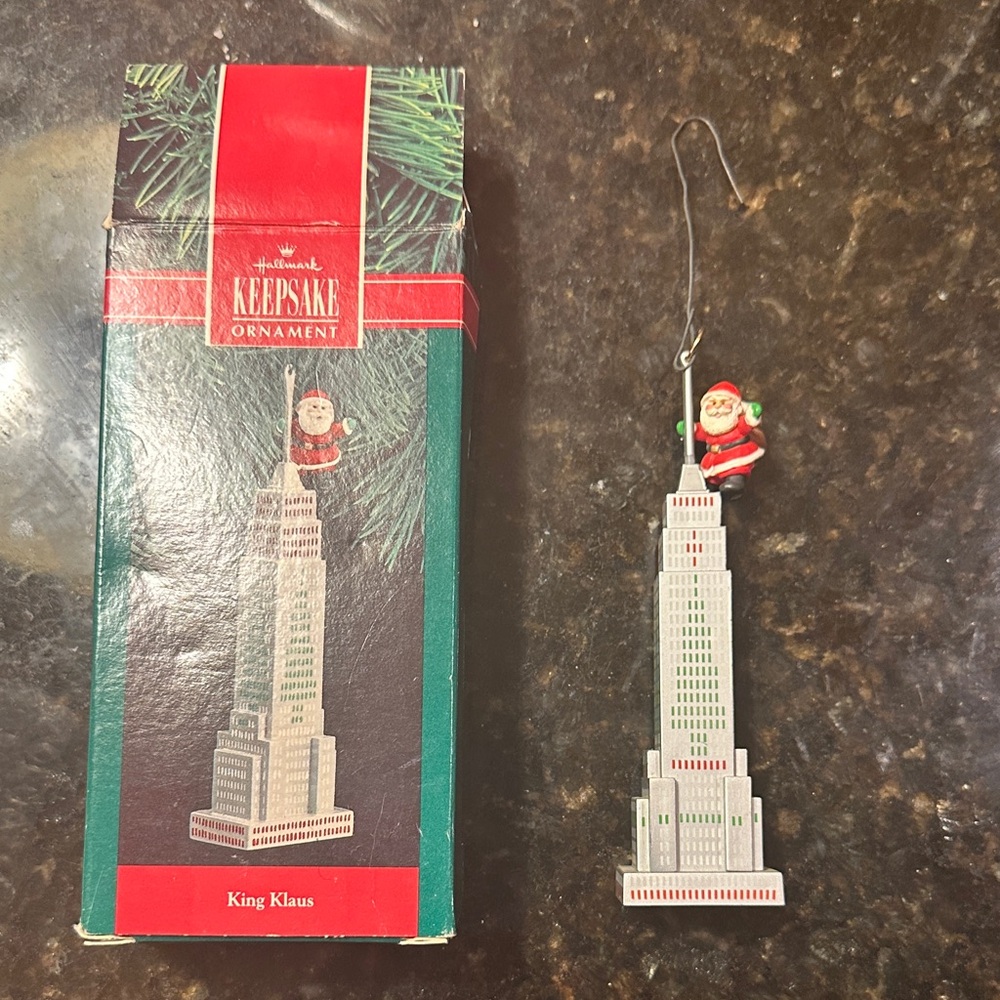 Hallmark Keepsake Santa on Empire State Building Ornament 1990 King Klaus